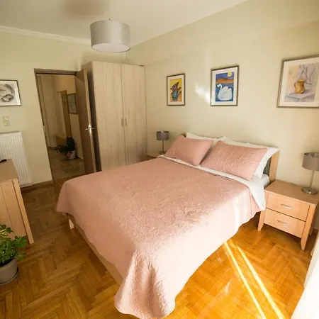 Ivannas Dream House * Athene